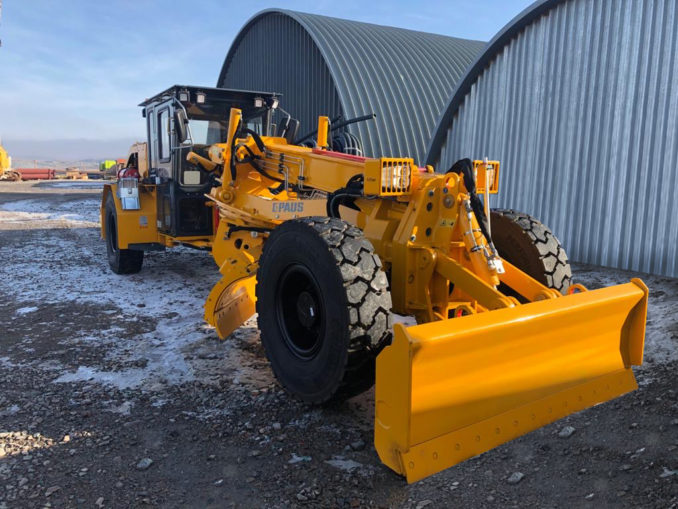grader-pg-10-ha-4-alt-678x509