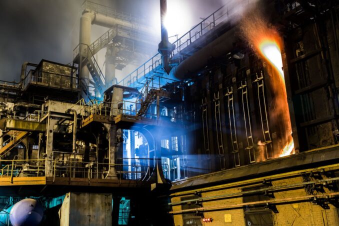 koksovaya-batareya-evraz-zsmk-678x452