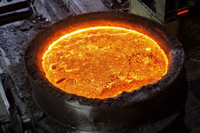 nad-proektom-rabotala-komanda-iz-35-sotrudnikov-evraz-zsmk-i-evraztehniki-nad-proektom-rabotala-komanda-iz-35-sotrudnikov-evraz-zsmk-i-evraztehniki-678x452