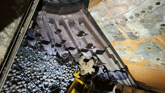 ural-minerals-01-ural-minerals-01-678x382