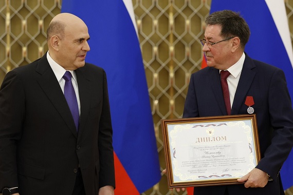 04-dek-metalloin-04-dek-metalloin