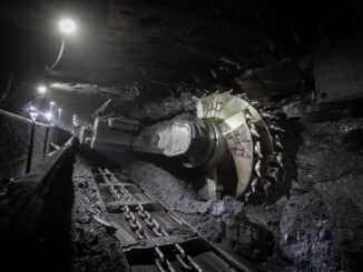 06-dek-lava-06-dek-lava-326x245