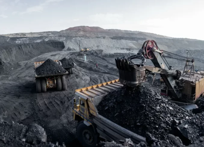 26-dek-yakutiya-ugol-26-dek-yakutiya-ugol-678x488