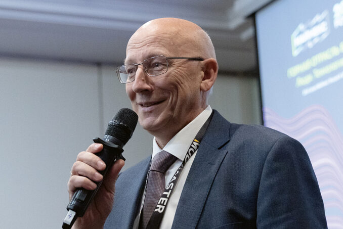 minex-post-08-mineframe-minex-post-08-mineframe-678x453