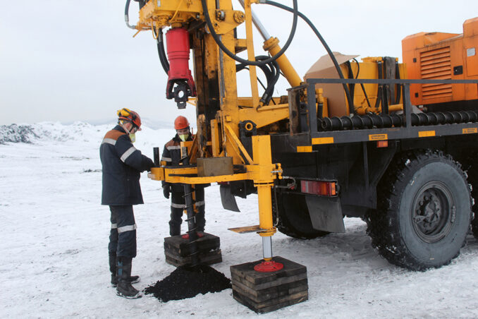 nguk-03-nguk-03-678x452