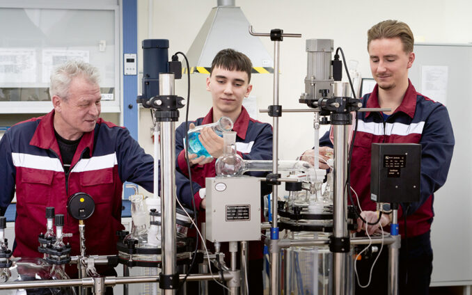 ugmk-kislota-04-ugmk-kislota-04-678x424